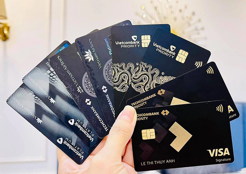 Điều kiện mở thẻ tín dụng: Hướng dẫn chi tiết năm 2025 4 Điều kiện mở thẻ tín dụng - Chìa khóa thành công trong tài chính cá nhân